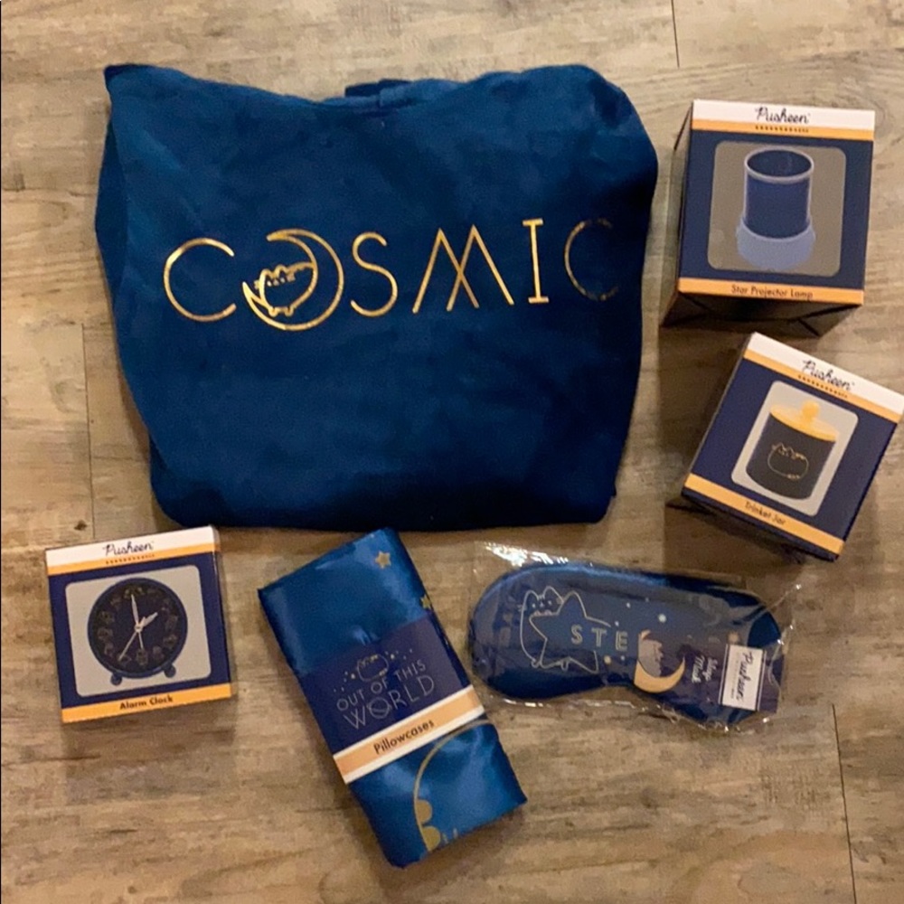 Pusheen Box Exclusives